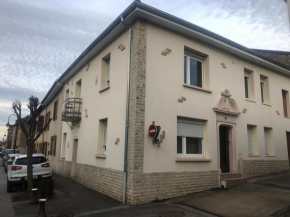 Jouy-aux-Arches : 10km Metz - Appartement rénové duplex 75m2 - Proximité A31 et toutes commodités